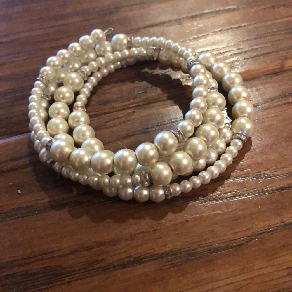 Pearl Bracelet